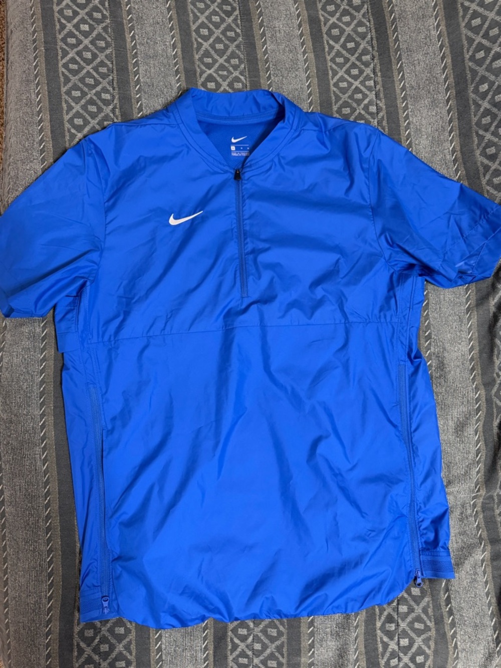 Nike Blue Short-Sleeve Windbreaker Pullover